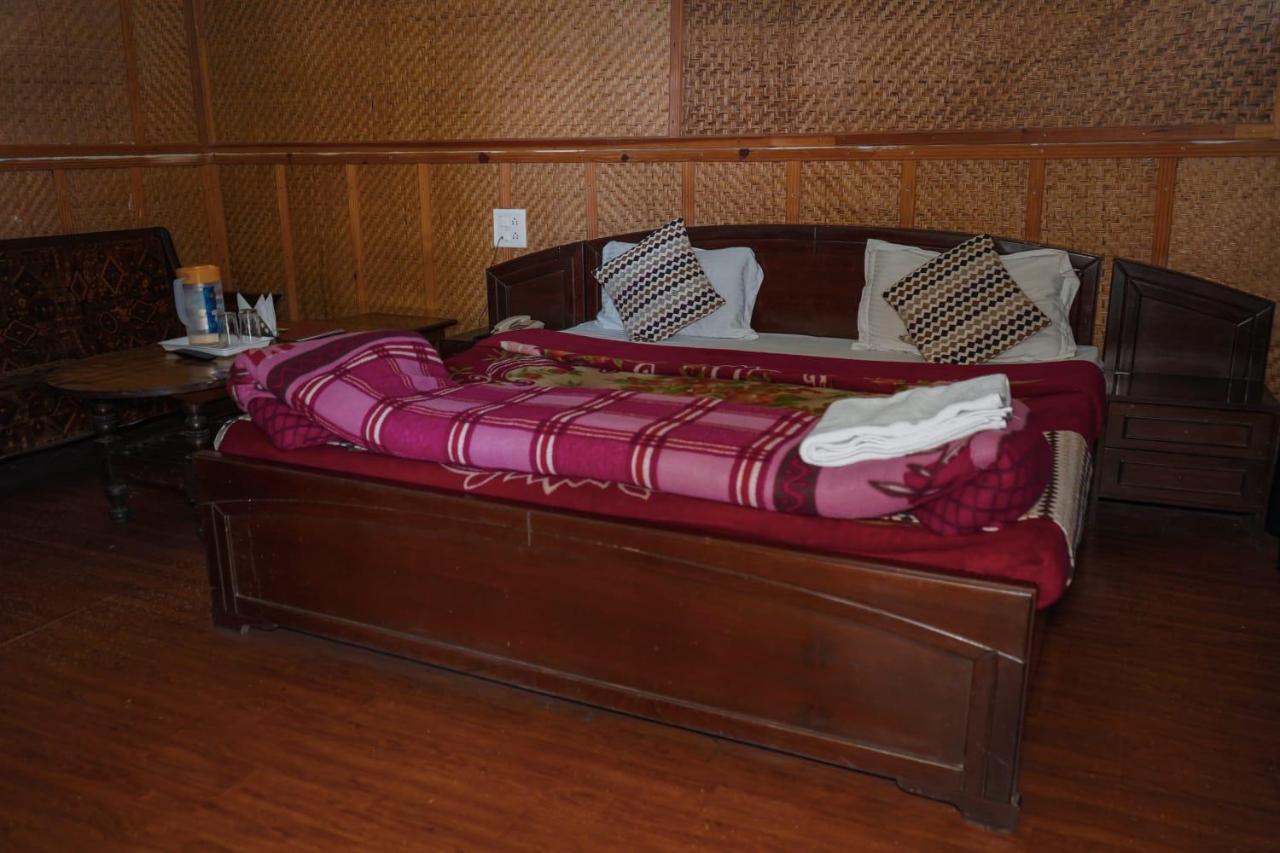 Himalaya Mount View Resort Kausani Exterior foto